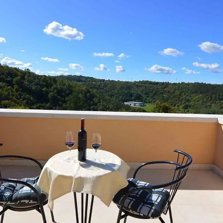 Gasthof By 4*